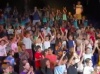 <center>Les 250 marmailles de 1000 Sourires prennent plein les yeux au spectacle de magie de <br>Stéphane Guekko au au Théâtre des Sables