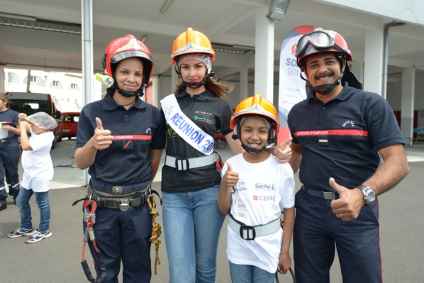 <center>Journée citoyenne pour les marmailles <br> avec les sapeurs-pompiers et Miss Réunion 2016 <center>Journée citoyenne pour les marmailles <br> avec les sapeurs-pompiers et Miss Réunion 2016