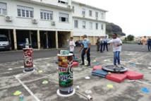 <center>Opération citoyenne avec la Gendarmerie<br> pour les marmailles de l'Etang <center>Opération citoyenne avec la Gendarmerie<br> pour les marmailles de l'Etang