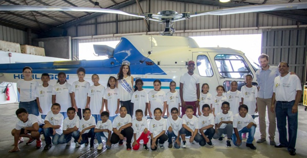 <center>Dans le ciel de Saint-Paul<br> avec Ambre N'Guyen, Miss Réunion 