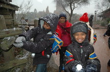 Carnet de Voyage : "S'envoler vers le Rêve ... " : Disneyland sous la neige ...