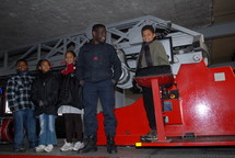 18, voilà les Pompiers de Paris ….