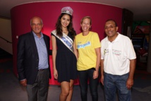 <center>Nestlé Réunion fête ses 50 ans<br> avec 150 enfants au cinéma