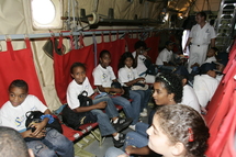 1000 Sourires fête son 1000ème enfant - le samedi 1er mars 2008 1000 Sourires fête son 1000ème enfant - le samedi 1er mars 2008