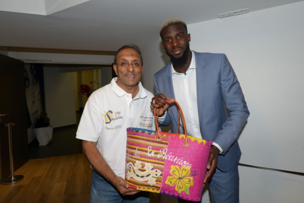 <center> Jour 6 : "S'envoler vers le Rêve ..." <br>Dans les studios de Canal + à Boulogne <center> Jour 6 : "S'envoler vers le Rêve ..." <br>Dans les studios de Canal + à Boulogne