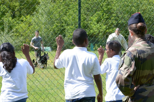 <center> Jour 8 : "S'envoler vers le Rêve ..." <br> "Au danger, mon plaisir" <br> 12ème Régiment des Cuirassiers <center> Jour 8 : "S'envoler vers le Rêve ..." <br> "Au danger, mon plaisir" <br> 12ème Régiment des Cuirassiers