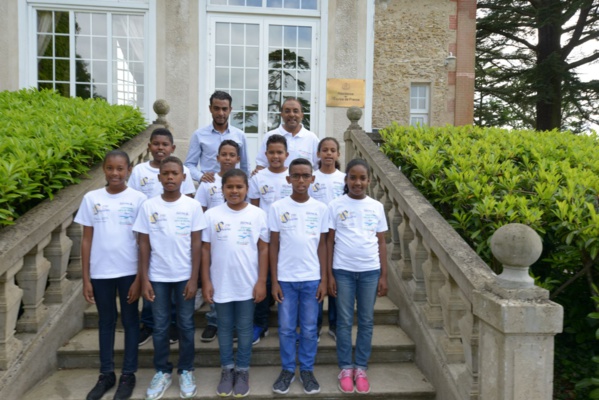 <center> Jour 9 : "S'envoler vers le Rêve ..." <br> Le temple du football - Clairefontaine ... <center> Jour 9 : "S'envoler vers le Rêve ..." <br> Le temple du football - Clairefontaine ...