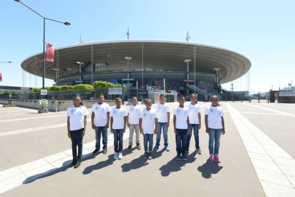 <center> Jour 10 : "S'envoler vers le Rêve ..." <br> Dans l'antre des Bleu ... <center> Jour 10 : "S'envoler vers le Rêve ..." <br> Dans l'antre des Bleu ...