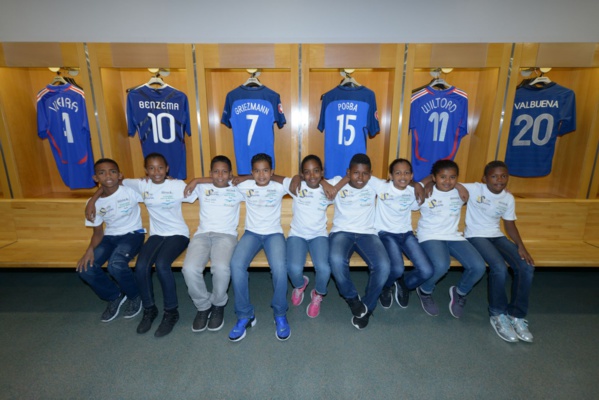 <center> Jour 10 : "S'envoler vers le Rêve ..." <br> Dans l'antre des Bleu ... <center> Jour 10 : "S'envoler vers le Rêve ..." <br> Dans l'antre des Bleu ...