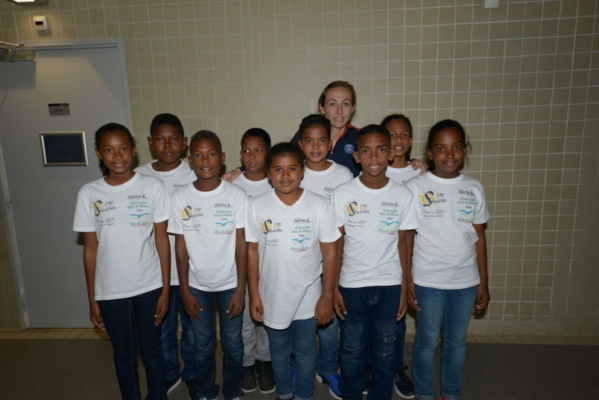 <center> Jour 10 : "S'envoler vers le Rêve ..." <br> au Stade Charlety, rencontre PSG - Bordeaux <center> Jour 10 : "S'envoler vers le Rêve ..." <br> au Stade Charlety, rencontre PSG - Bordeaux