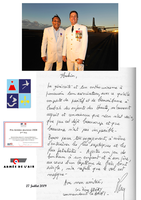 1000 Sourires salue les départs et les arrivées à la Base Aérienne 181 1000 Sourires salue les départs et les arrivées à la Base Aérienne 181
