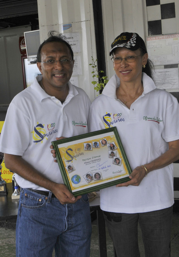 Aline CHARNAIS, deuxième Marraine d’Honneur  de l’Association 1000 Sourires