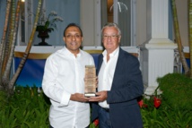 <center>Ibrahim Ingar, <br> Président de l’Association 1000 Sourires, <br> lauréat du Prix Départemental du Mérite 2017 <center>Ibrahim Ingar, <br> Président de l’Association 1000 Sourires, <br> lauréat du Prix Départemental du Mérite 2017