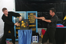 Une journée de rêve à la Base Aérienne 181 pour les marmailles de 1000 Sourires Une journée de rêve à la Base Aérienne 181 pour les marmailles de 1000 Sourires