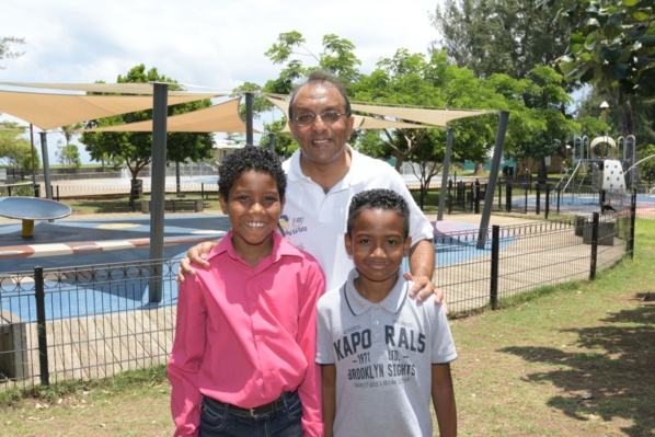 <center> L’incroyable voyage de Kellian et Esaïe <br> ils ont vécu un “Noël de Rêve" à Marseille avec Air Austral et Antenne Réunion <center> L’incroyable voyage de Kellian et Esaïe <br> ils ont vécu un “Noël de Rêve" à Marseille avec Air Austral et Antenne Réunion