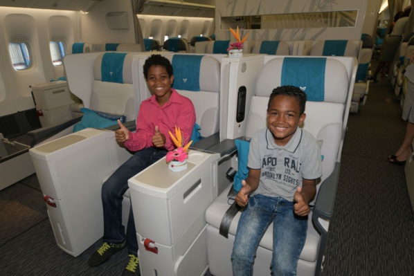 <center> L’incroyable voyage de Kellian et Esaïe <br> ils ont vécu un “Noël de Rêve" à Marseille avec Air Austral et Antenne Réunion <center> L’incroyable voyage de Kellian et Esaïe <br> ils ont vécu un “Noël de Rêve" à Marseille avec Air Austral et Antenne Réunion