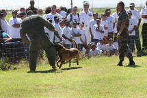 « Le 3000ème enfant parrainé, tiré au sort à bord du Boeing 777 d’Air France» « Le 3000ème enfant parrainé, tiré au sort à bord du Boeing 777 d’Air France»