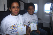 « Le 3000ème enfant parrainé, tiré au sort à bord du Boeing 777 d’Air France» « Le 3000ème enfant parrainé, tiré au sort à bord du Boeing 777 d’Air France»