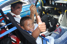 « Baptême de piste aux côtés de Malik UNIA, quadruple champion de la Réunion de Rallye »
