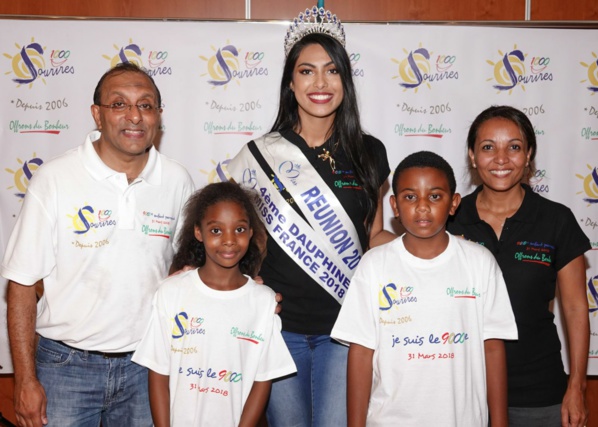 <center>1000 Sourires fête son 9000e enfant <br>parrainé avec le Palm Hôtel & Spa et Canal+
