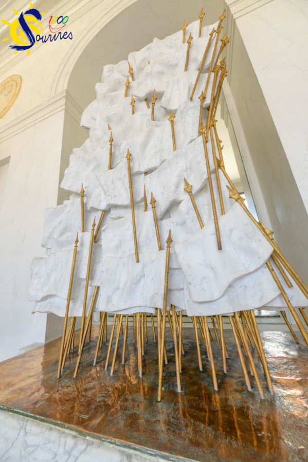 <center>Jour 7 : "S'envoler vers le Rêve ..." <br>Les enfants de 1000 Sourires <br> au coeur du palais de l’Élysée <br> pour une visite d’exception <center>Jour 7 : "S'envoler vers le Rêve ..." <br>Les enfants de 1000 Sourires <br> au coeur du palais de l’Élysée <br> pour une visite d’exception