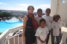 Le Préfet de la Réunion et Miss Réunion 2009 rencontrent  les VIM de 1000 Sourires
