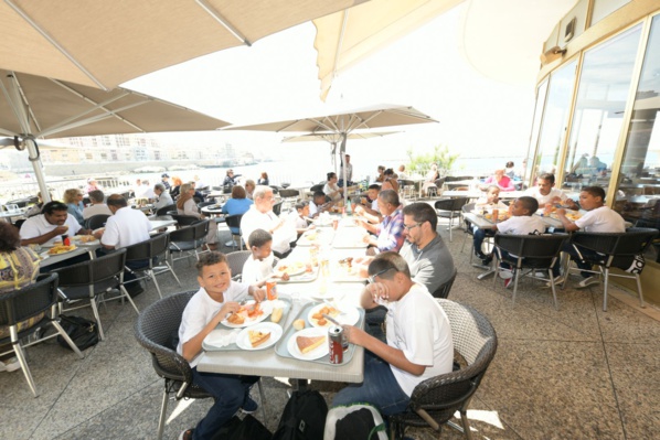 <center>Jour 12 : "S'envoler vers le Rêve ..."<br>Les marmailles ont plongé dans le prestigieux Centre des Nageurs de Marseille <center>Jour 12 : "S'envoler vers le Rêve ..."<br>Les marmailles ont plongé dans le prestigieux Centre des Nageurs de Marseille