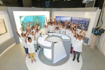 <center>Radio, télé, Internet :<br> les marmailles de 1000 Sourires  découvrent <br>les coulisses de Réunion La 1ère  <center>Radio, télé, Internet :<br> les marmailles de 1000 Sourires  découvrent <br>les coulisses de Réunion La 1ère