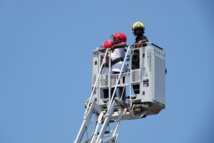 <center>Une journée dans la peau d’un sapeur-pompier <br>pour les marmailles de 1000 Sourires <center>Une journée dans la peau d’un sapeur-pompier <br>pour les marmailles de 1000 Sourires