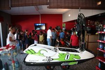 «Les VIM de 1000 Sourires découvrent  l’océan en Jet Ski»