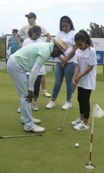 <center>Trophée Professionnel de l’Océan Indien: <br>Air Austral invite les marmailles de 1000 Sourires <br> à rencontrer les pros au Golf Club du Colorado