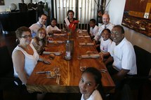 «Le Palm Hôtel & Spa**** déroule son tapis rouge pour les V.I.M. de 1000 Sourires » «Le Palm Hôtel & Spa**** déroule son tapis rouge pour les V.I.M. de 1000 Sourires »