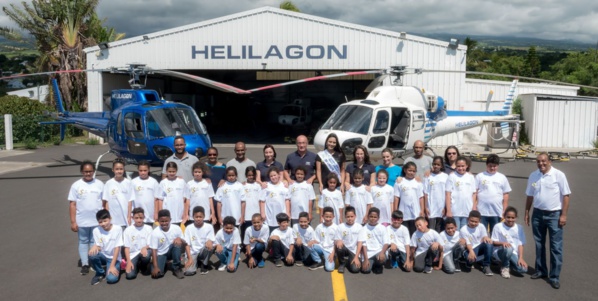 <center>Baptême d’hélicoptère :<br> les marmailles de 1000 Sourires  <br>découvrent leur ville vue du ciel