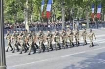Le peloton du RSMAR commandé par le Capitaine  BADRI Valéry lors de la mise en place pour le défilé