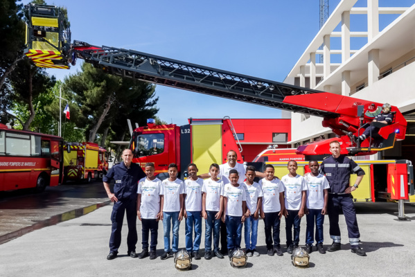 <center>"S'envoler vers le Rêve ..."  <br> Jour 4 :Une journée citoyenne inoubliable <br>avec les marins-pompiers de Marseille
