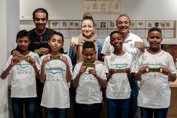 <center>"S'envoler vers le Rêve ..." <br> Jour 5 :Du vrai savon de Marseille .... <center>"S'envoler vers le Rêve ..." <br> Jour 5 :Du vrai savon de Marseille ....