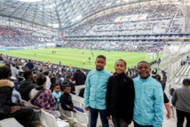 <center>"S'envoler vers le Rêve ..."  <br> Jour 7: Les marmailles reçus en VIM<br> par l’OM et l’OL ....