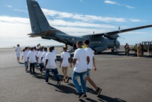 <center>Baptême de l’air en CASA <br> avec le Détachement Air 181 : <br> les marmailles de 1000 Sourires en lèr