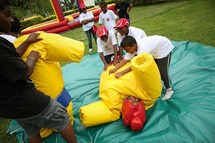 <center>Challenge sportif inédit<br>  pour les marmailles de 1000 Sourires  <center>Challenge sportif inédit<br>  pour les marmailles de 1000 Sourires