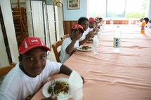 <center>Challenge sportif inédit<br>  pour les marmailles de 1000 Sourires  <center>Challenge sportif inédit<br>  pour les marmailles de 1000 Sourires