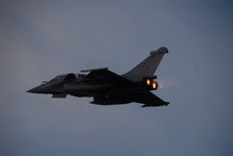 "Top Gun" sur la B.A. 113 de Saint-Dizier …. nos enfants découvrent le Rafale "Top Gun" sur la B.A. 113 de Saint-Dizier …. nos enfants découvrent le Rafale