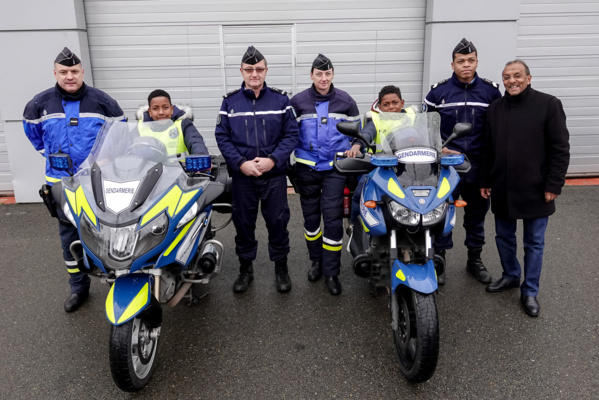 <center>"Un Incroyable Noël...." <br>Jour  6 : Une dernière journée à 250 à l’heure avec les gendarmes et au Parc des Princes