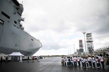 <center>Visite en VIM du DIXMUDE <br> pour les marmailles du quartier de Barrage