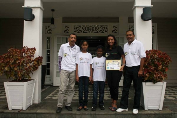 <center>Du rêve, des rires et une marraine <br>pour le 6ème anniversaire de 1000 Sourires<br> fêté au Lux * Ile de la Réunion