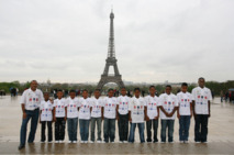 En avril 2011, 12 petits saint-paulois ont pu visiter Paris grâce à 1000 Sourires En avril 2011, 12 petits saint-paulois ont pu visiter Paris grâce à 1000 Sourires