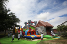 <center>1000 Sourires invités à fêter les 20 ans<br>  de la Centrale Thermique de Bois Rouge