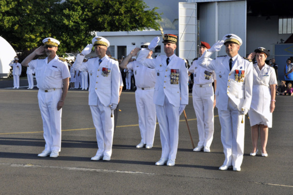 Le colonel Beaudoin quitte la BA 181 pour Paris