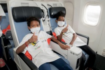 <center>1000 Sourires fête Noël avec Air France <br> et le Détachement Air 181 <center>1000 Sourires fête Noël avec Air France <br> et le Détachement Air 181