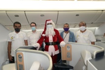 <center>1000 Sourires fête Noël avec Air France <br> et le Détachement Air 181