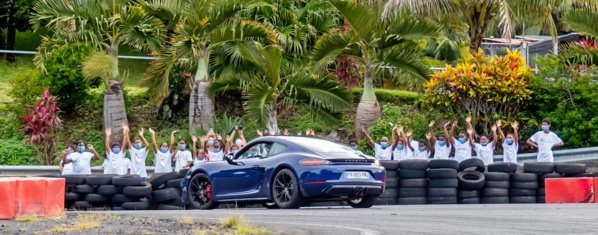 <center>Sainte-Anne : les marmailles de 1000 Sourires<br>  font du rallye et apprennent à conduire ! <center>Sainte-Anne : les marmailles de 1000 Sourires<br>  font du rallye et apprennent à conduire !